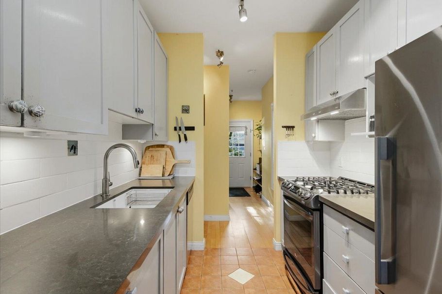 1320 Victoria Drive Vancouver, BC - 6