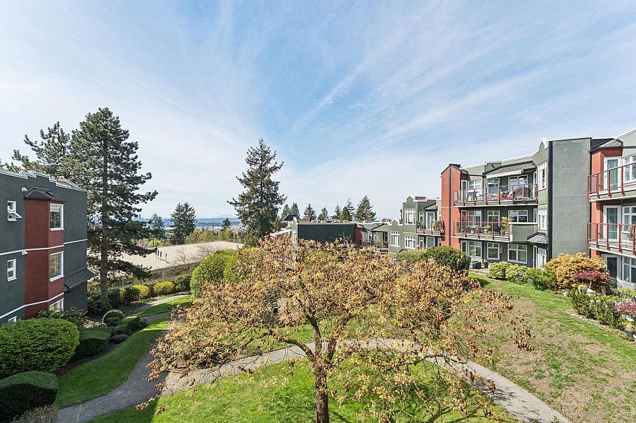 419 121 W 29th Street North Vancouver, BC - 22