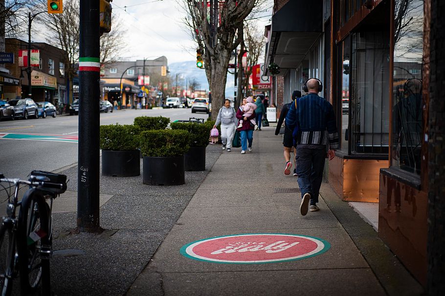 1346 E 11th Avenue Vancouver, BC - 31
