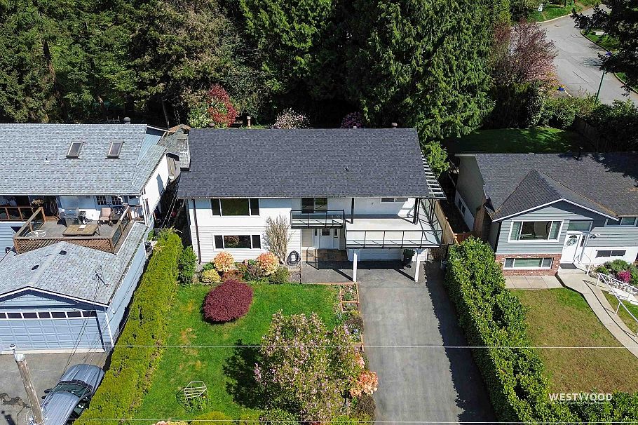 1422 Kilmer Road North Vancouver, BC - 4