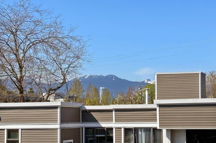 679 W 18th Avenue Vancouver, BC - 33