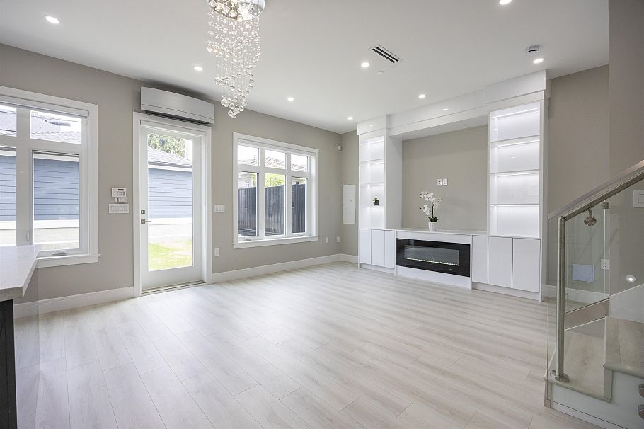 2 5808 Lanark Street Vancouver, BC - 6