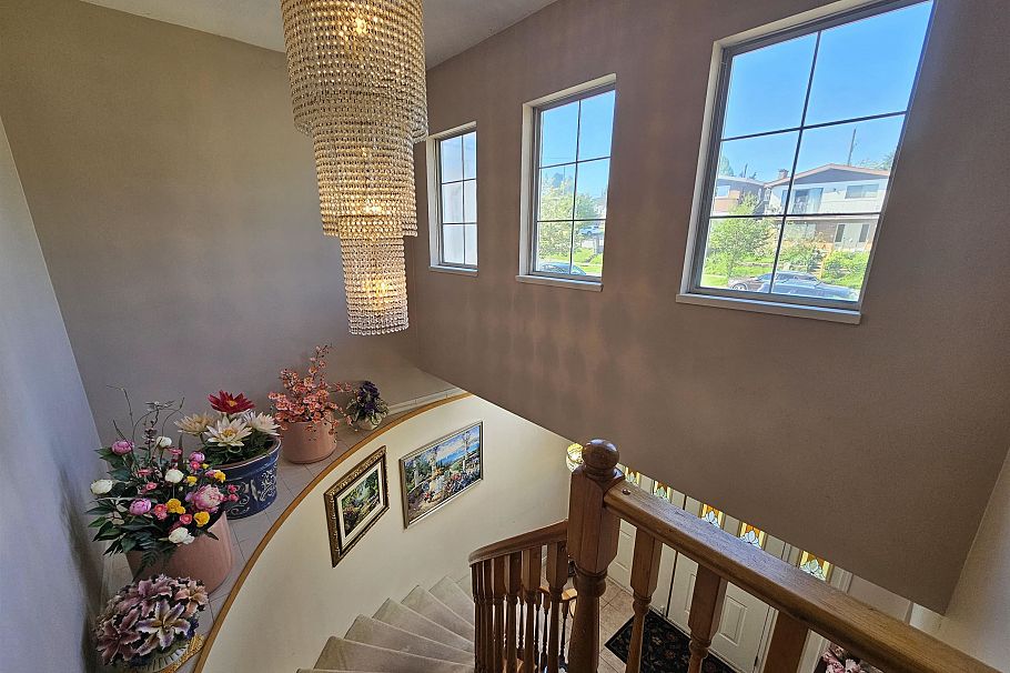 1308 E 62nd Avenue Vancouver, BC - 16