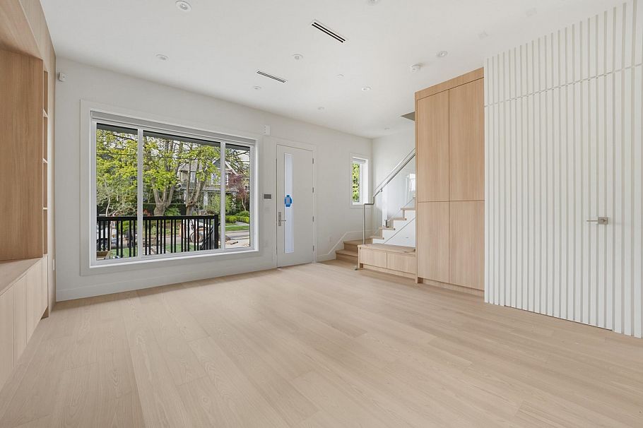 3116 W 42nd Avenue Vancouver, BC - 14