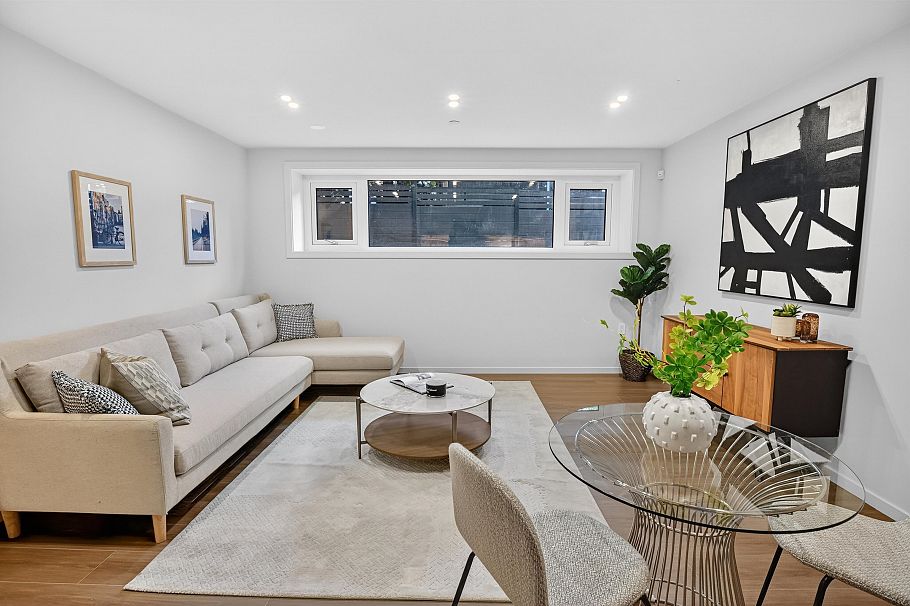 3546 W 35th Avenue Vancouver, BC - 24