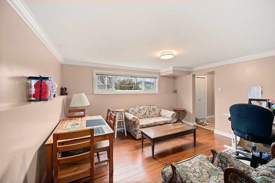 2625 E 21st Avenue Vancouver, BC - 19