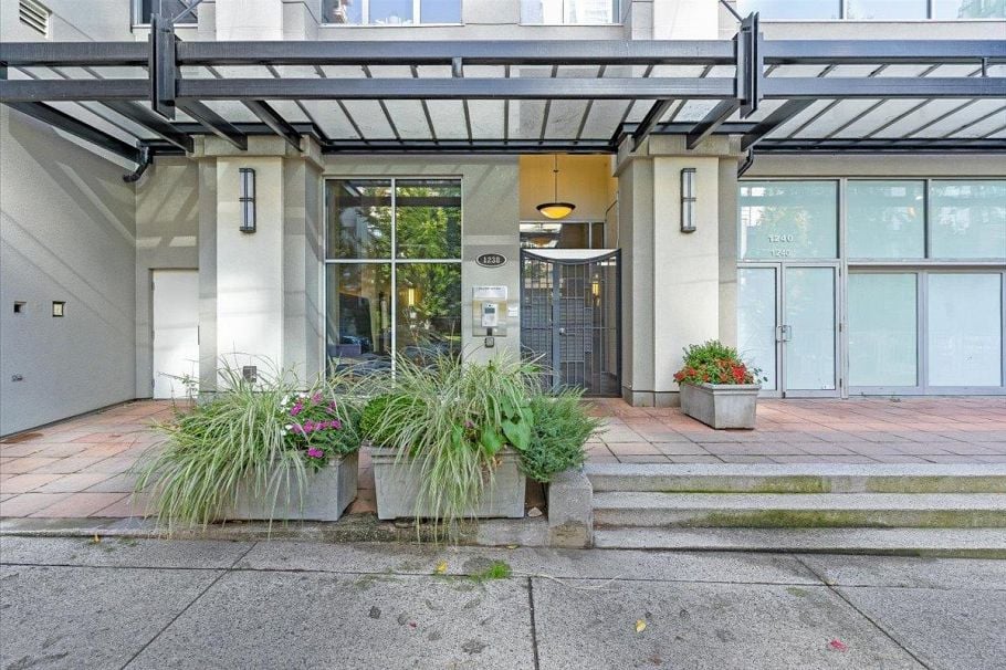 2402 1238 Richards Street Vancouver, BC - 35