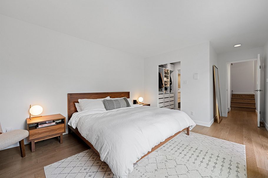 1314 W 7th Avenue Vancouver, BC - 15