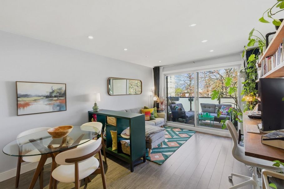 205 1864 Frances Street Vancouver, BC - 1