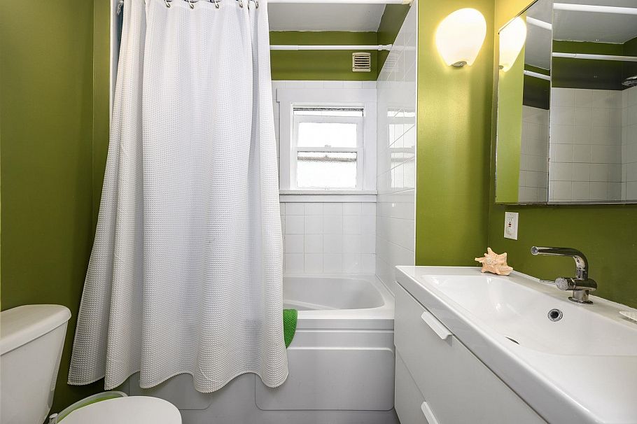 2633 Venables Street Vancouver, BC - 9