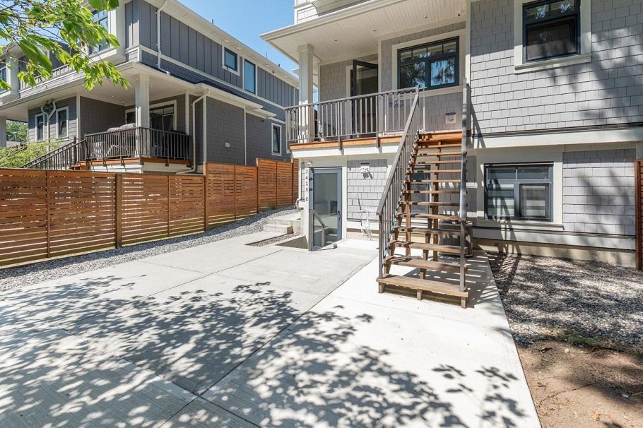 3412 W 43rd Avenue Vancouver, BC - 26