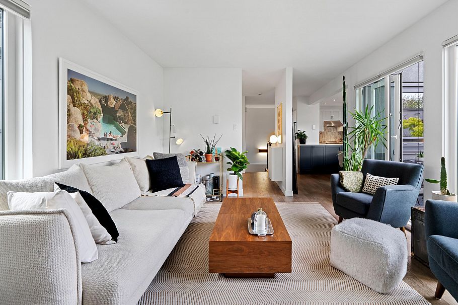 1314 W 7th Avenue Vancouver, BC - 10