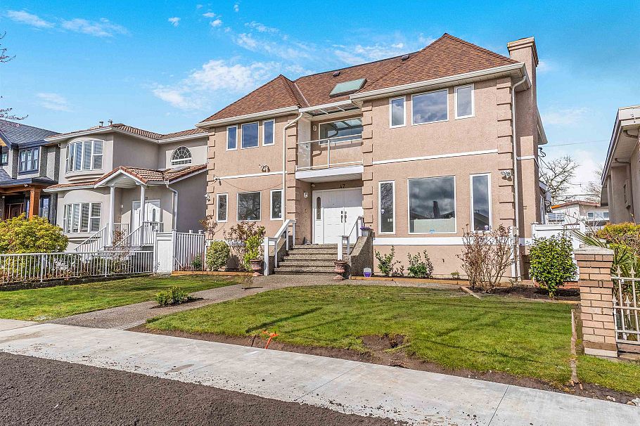 47 E 50th Avenue Vancouver, BC - 35