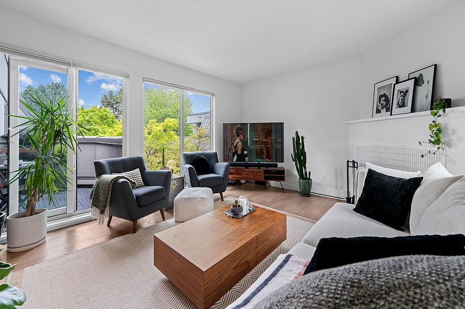 1314 W 7th Avenue Vancouver, BC - 1
