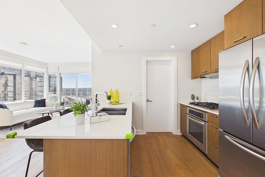 2108 1372 Seymour Street Vancouver, BC - 8