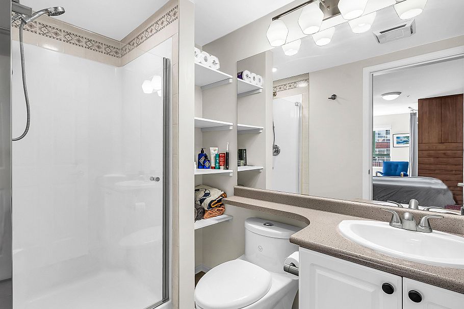 303 223 Mountain Highway North Vancouver, BC - 13