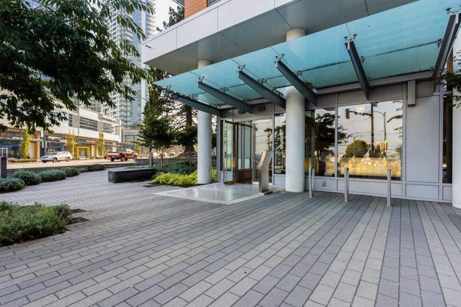 712 455 SW Marine Drive Vancouver, BC - 2