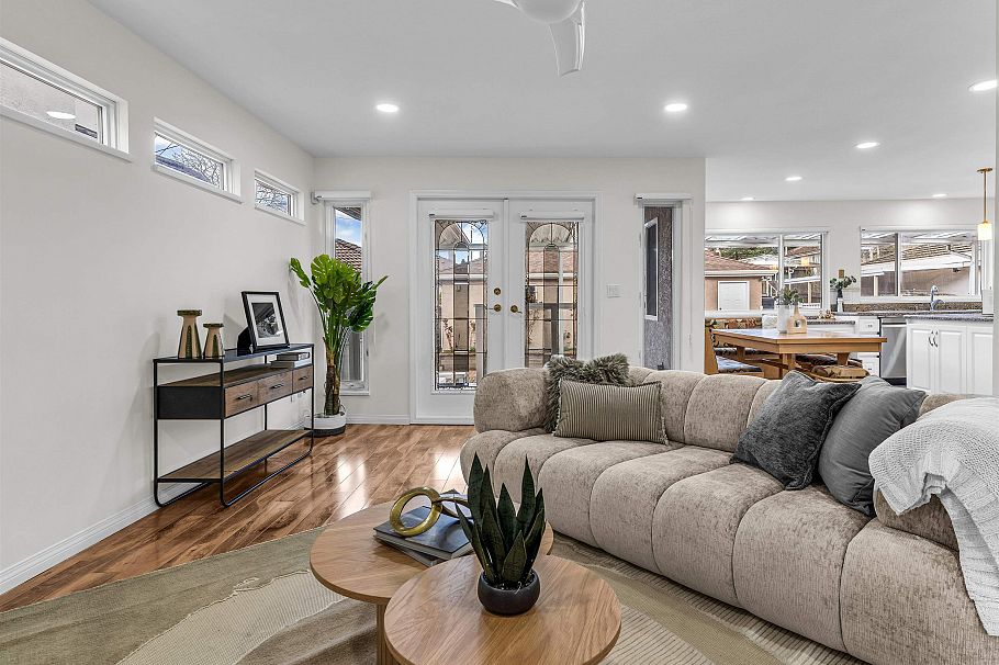 47 E 50th Avenue Vancouver, BC - 11