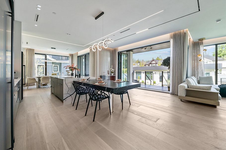 3823 W 51st Avenue Vancouver, BC - 16