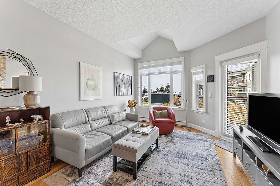 419 121 W 29th Street North Vancouver, BC - 10