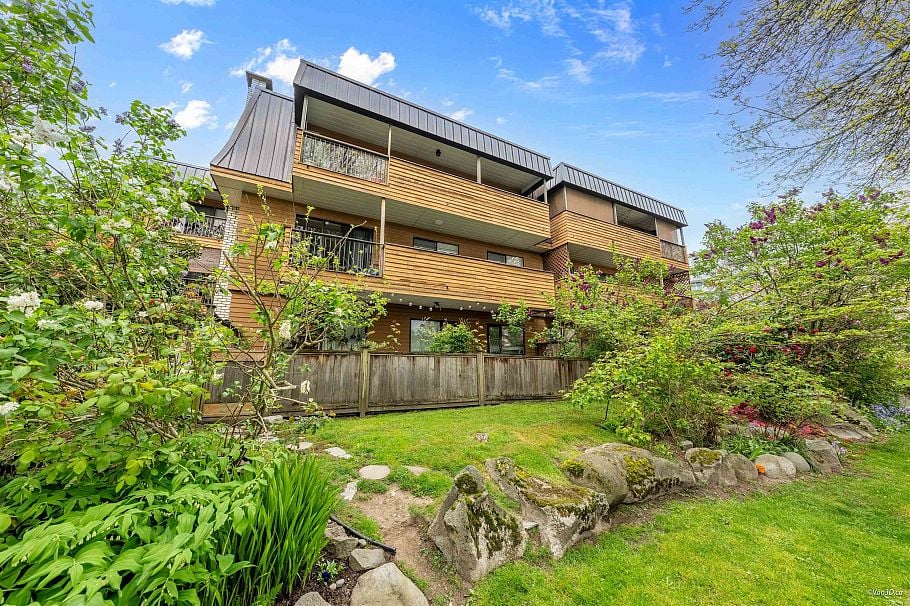 204 2299 E 30th Avenue Vancouver, BC - 2
