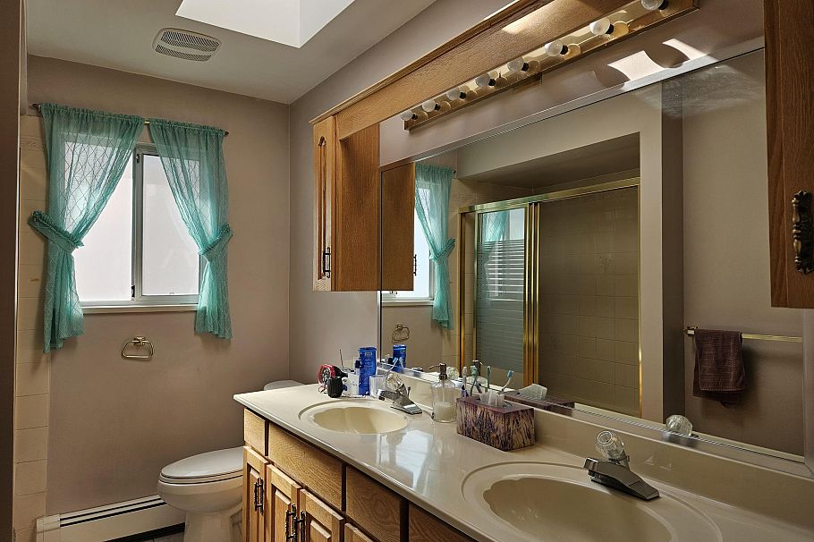 1308 E 62nd Avenue Vancouver, BC - 17