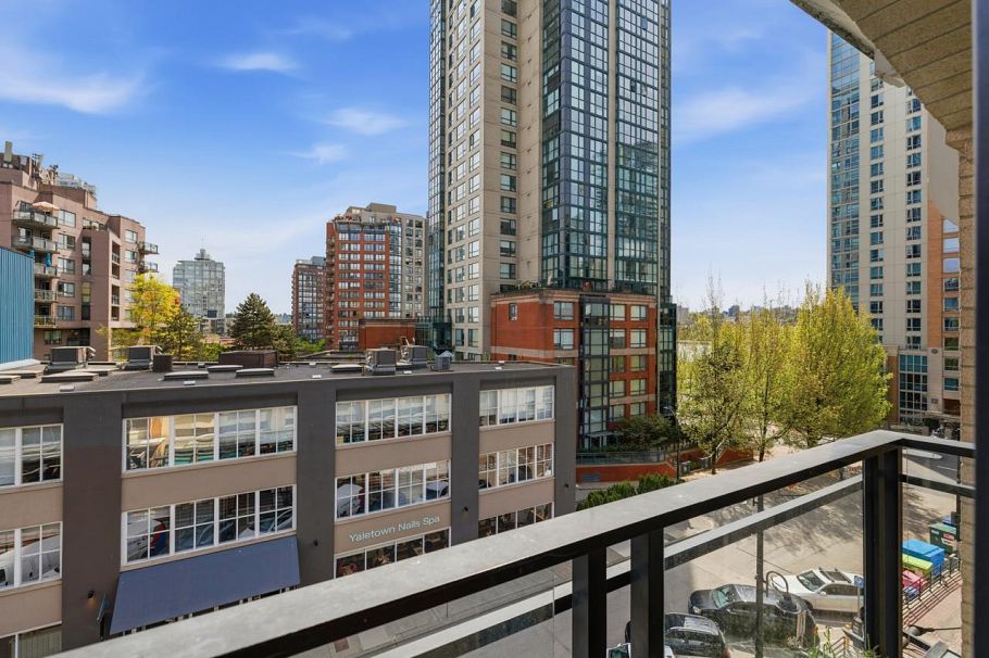 407 1275 Hamilton Street Vancouver, BC - 23