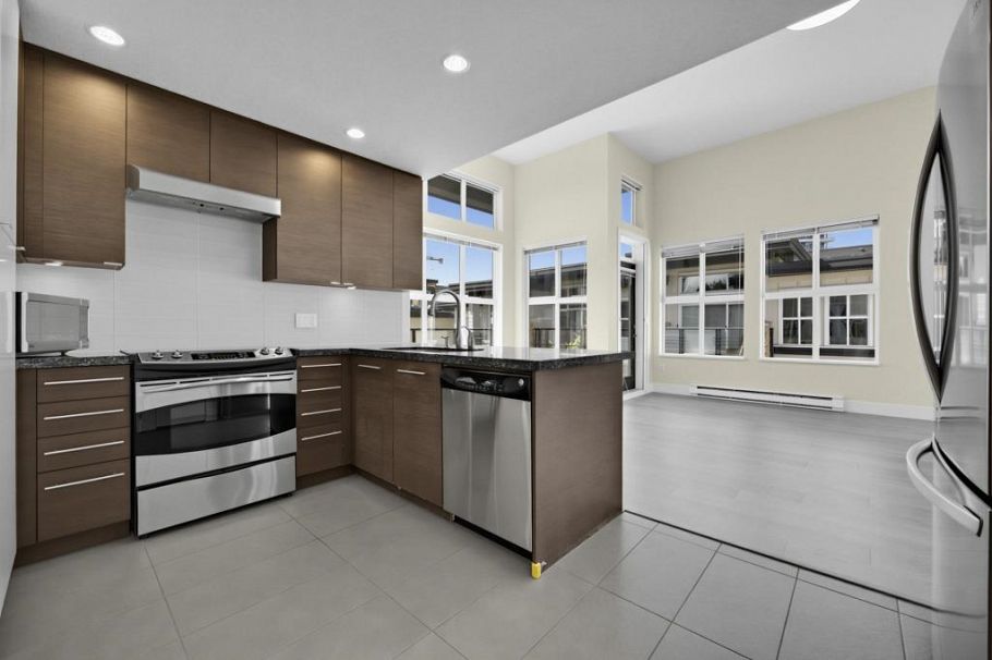 426 5928 Birney Avenue Vancouver, BC - 2