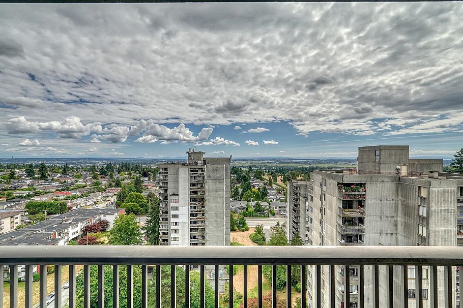 1607 6595 Willingdon Avenue Burnaby, BC - 16