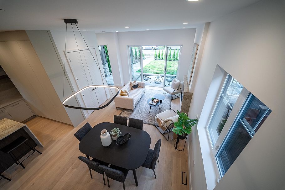 2238 E 5th Avenue Vancouver, BC - 30
