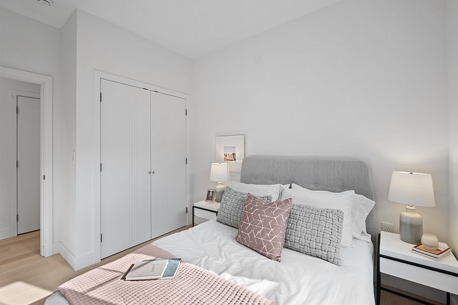 2238 E 5th Avenue Vancouver, BC - 26