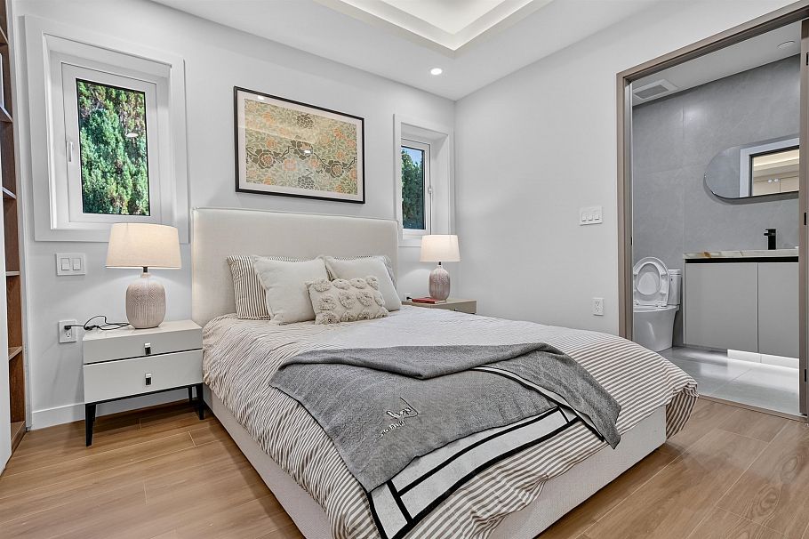 3546 W 35th Avenue Vancouver, BC - 14