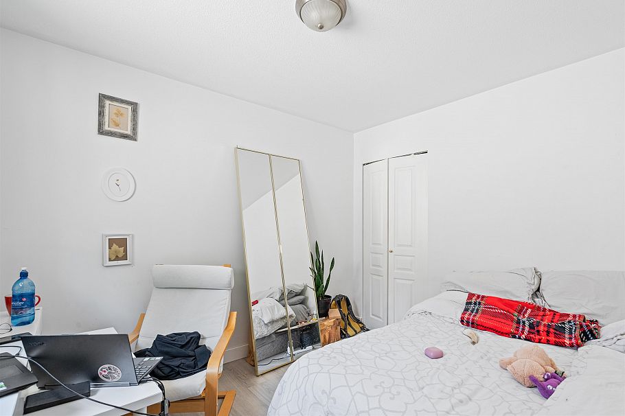 869 Seymour Boulevard North Vancouver, BC - 25