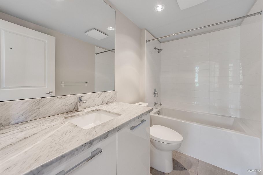 1008 3281 E Kent Avenue North Vancouver, BC - 15