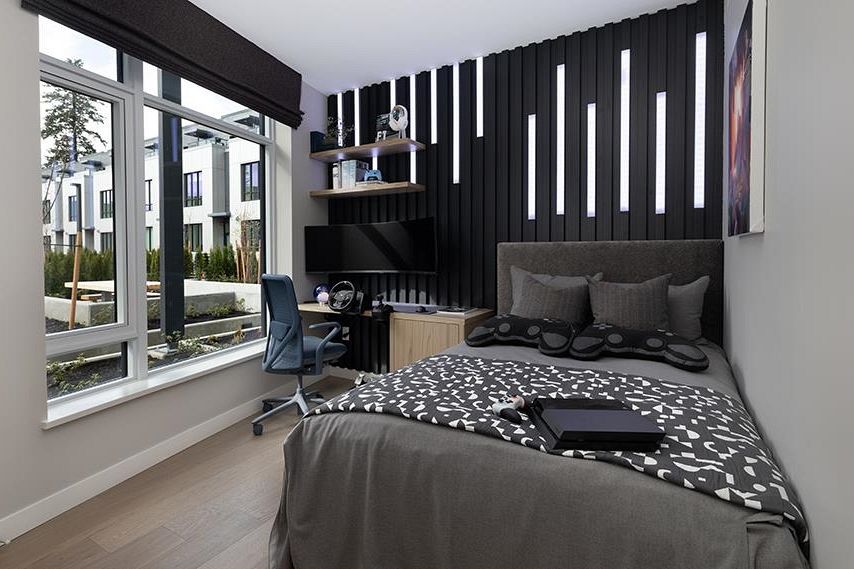 303 6138 Birney Avenue Vancouver, BC - 2