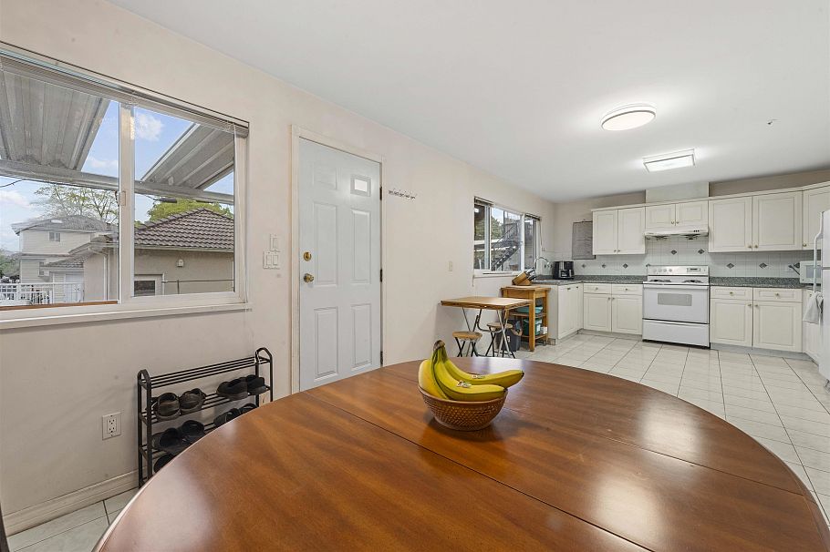 2779 Graveley Street Vancouver, BC - 4