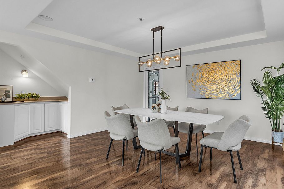 47 E 50th Avenue Vancouver, BC - 6