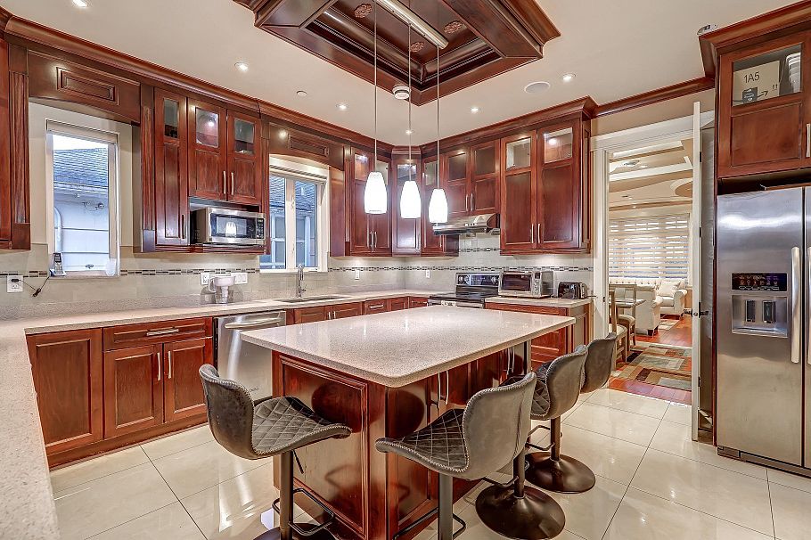 66 W 44th Avenue Vancouver, BC - 28