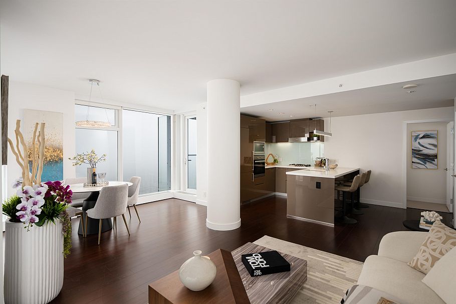 4607 777 Richards Street Vancouver, BC - 2
