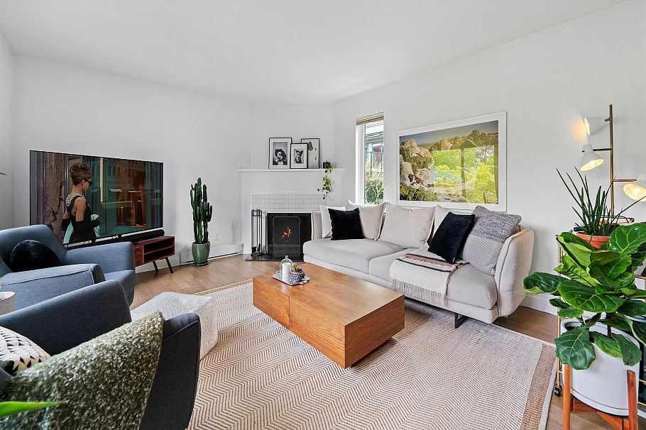 1314 W 7th Avenue Vancouver, BC - 11