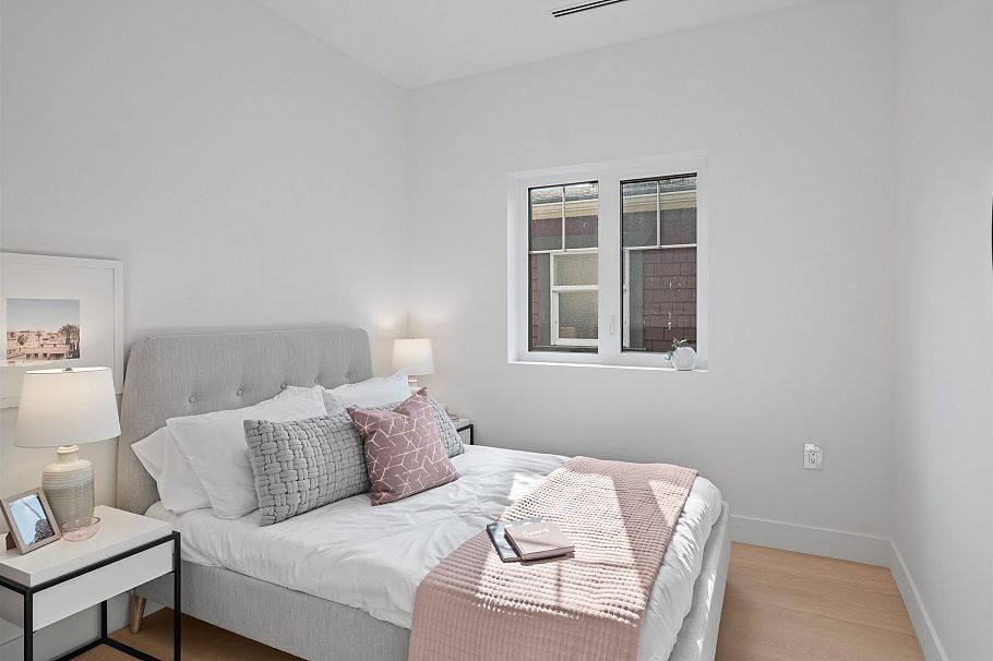 2238 E 5th Avenue Vancouver, BC - 25