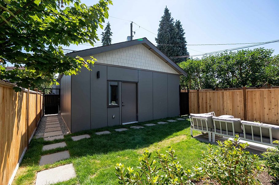 2 356 E 40th Avenue Vancouver, BC - 21