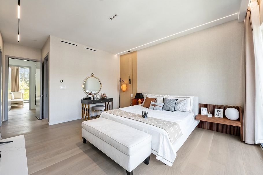 3823 W 51st Avenue Vancouver, BC - 23