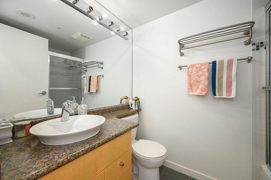 3707 1009 Expo Boulevard Vancouver, BC - 17