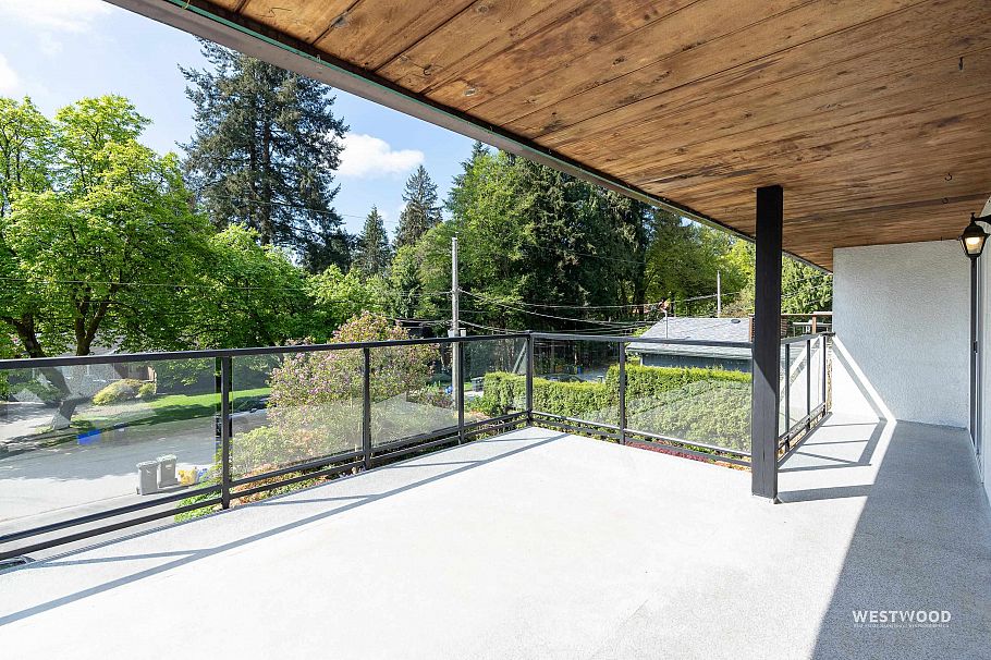 1422 Kilmer Road North Vancouver, BC - 18