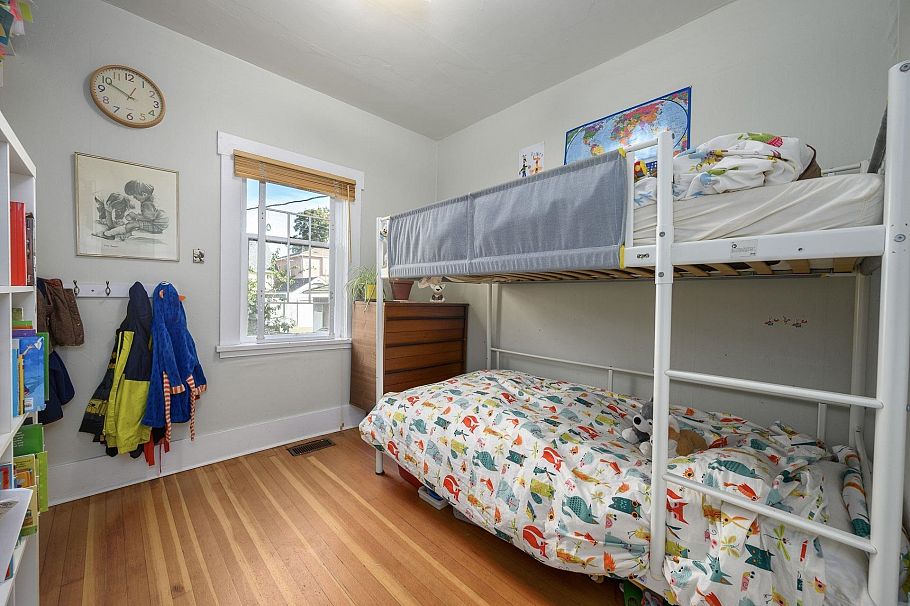 2633 Venables Street Vancouver, BC - 8
