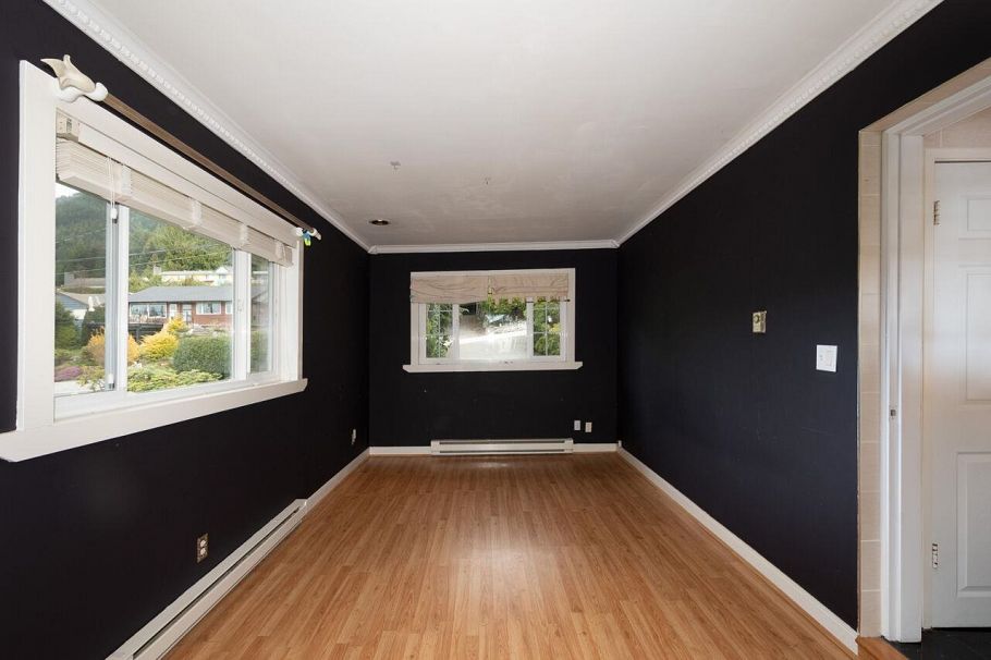 647 Blueridge Avenue North Vancouver, BC - 25