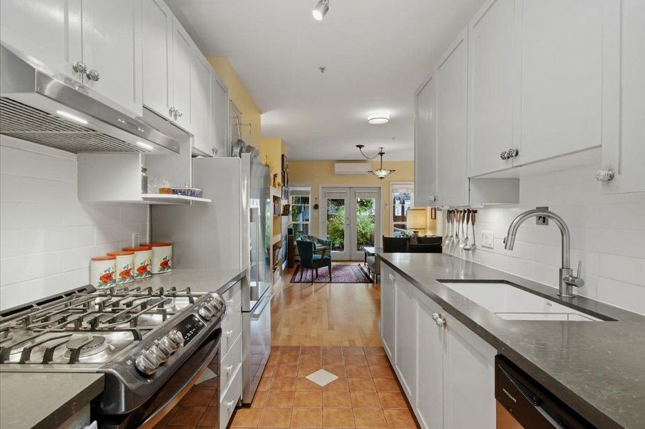 1320 Victoria Drive Vancouver, BC - 5