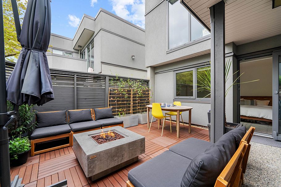 1314 W 7th Avenue Vancouver, BC - 4