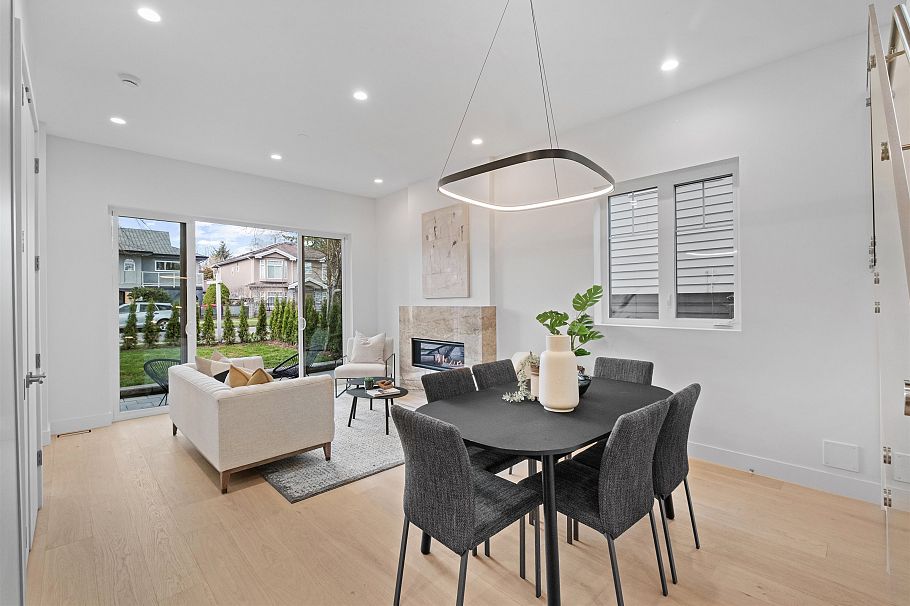 2238 E 5th Avenue Vancouver, BC - 17